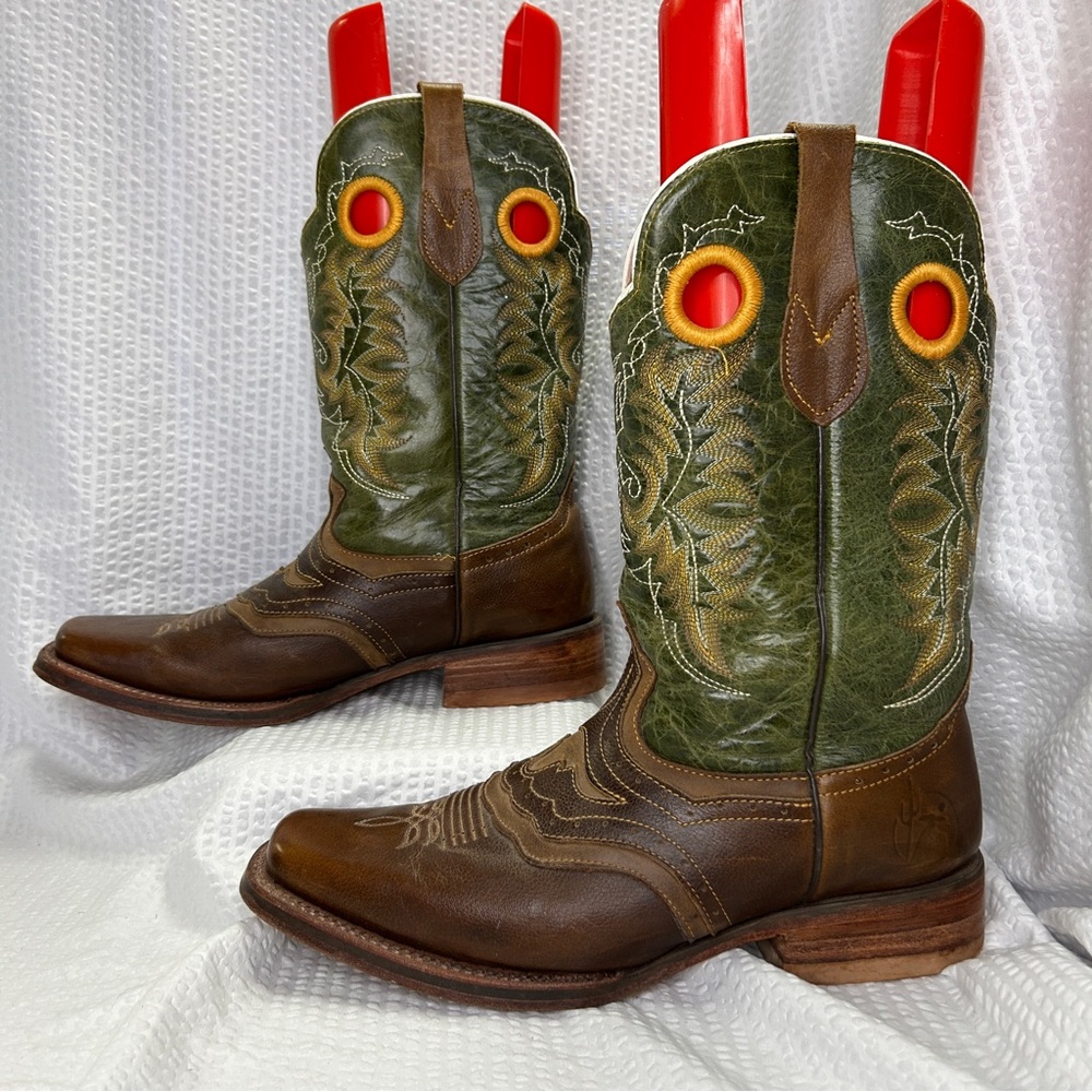 Men's Brown and Green Western Boots